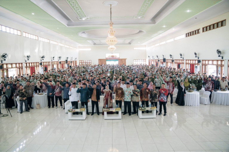 Halal Bihalal Akbar Zam Zam Tour: Silaturahmi 1500 Jamaah Penuh Keberkahan