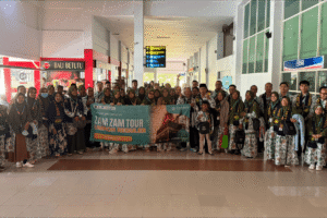 Zam Zam Tour Berangkatkan 80 Jamaah pada Kloter Perdana Umroh 16 Juni 2026