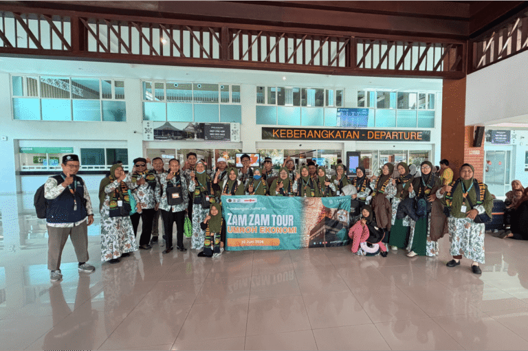 Zam Zam Tour Lepas Jamaah Umroh Kloter 2 Keberangkatan 20 Juni 2026