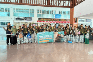 Pelepasan Jamaah Umroh Zam Zam Tour Kloter 9 Resmi Diberangkatkan Menuju Tanah Suci