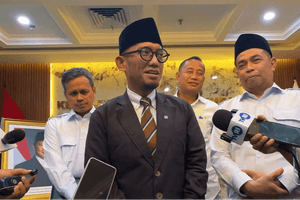 Wamenhaj Imbau Jamaah Umroh Pilih Penerbangan Langsung, Hindari Transit di Negara Lain